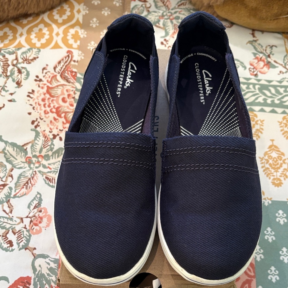 Clarks Cloudsteppers Dark Blue Slip-On Shoes